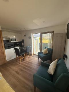 Ben Nevis Manor Studio with private Hot Tub - 2