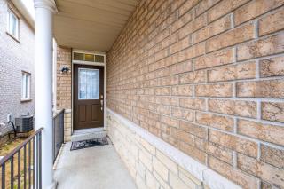 Amazing Spacious house in Center of Richmond hill - Richmond Hill - 4