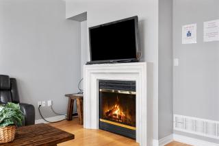 Amazing Spacious house in Center of Richmond hill - Richmond Hill - 1