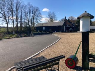 Old Farm Shop - Herstmonceux - 3