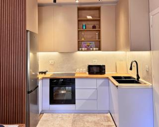 Azalea Apartment - 6