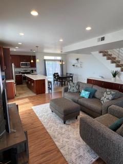 Cozy North Park Townhome - 0