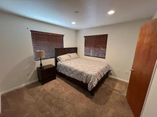 Cozy North Park Townhome - 3