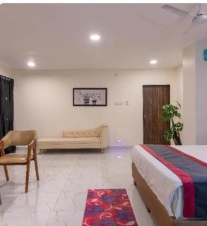 Blossoms Room Hotel Abhi Residency- Opp Hitex Charminar Arch - Hyderabad - 0