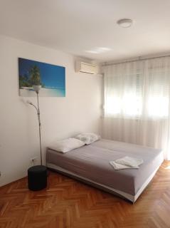 Pretty big double bed room with balcony - Split - 0