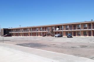 OYO Hotel Kings at Clovis - 8