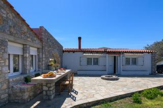 Billys House - Lardos - 1