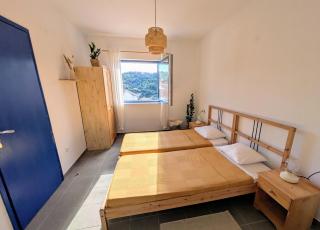 Spacious Apt with Panoramic Sea View - Stomorska - 3