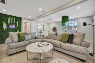 10 Minutes to Downtown AC, Free Parking - Tampa - 0