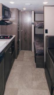 Caravan - - 3