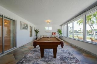Surfers Corner - Stunning 4BR Waterfront Retreat - Cocoa Beach - 3