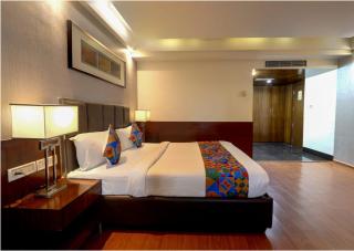 Blossoms Room Hotel Comfotel- Banjara Hills - Hyderabad - 4