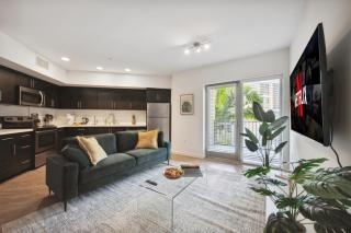 Luxury 1bdr in Hollywood with Pool, Gym, Free Parking - Los Angeles - 8