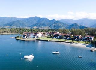 Apartamento pé na areia com vista espetacular Condomínio Porto Bracuhy Angra dos Reis - Angra dos Reis - 0