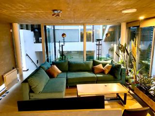 La Casa de los Keikis - 1