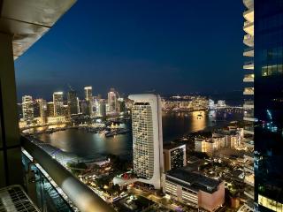 Sea view 1 BR Flat, Luxury amenities, Near Beach & Club with FREE Parking in Dubai Marina - Dubai - 8