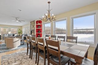 RiverNest - 1700 feet of Private Frontage on the Pemi River - 25 Acres, Sleeps 16, Close to Golf, Skiing, Hiking - 4