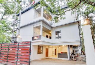 Collection O Airport View Guest House Airport Road - Soalkuchi - 9