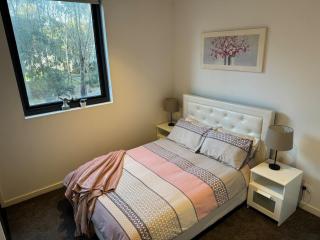 City Fringe Oasis - Pool, Gym & Car Park - 6