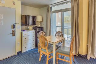 Bay Watch Resort Studio with Resort Amenities! - Myrtle Beach - 2