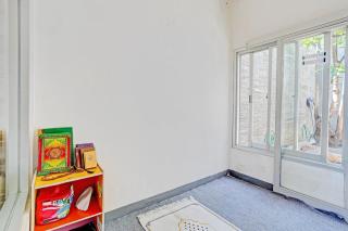 Super OYO Capital O 3905 Graha 100 Guest House Syariah - 6