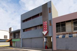 Capital O Hotel Diez - Celaya - 9