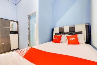 OYO 90009 Faster Inn 1 - Medan - 3