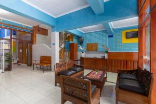 OYO Life 3720 Homestay Gayatri Janti - Gadang - 7