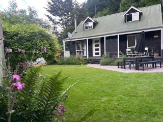 3 Bedroom Queenstown Escape, BBQ & Outdoor Space - Queenstown - 7