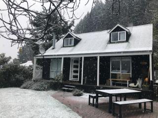 3 Bedroom Queenstown Escape, BBQ & Outdoor Space - Queenstown - 2