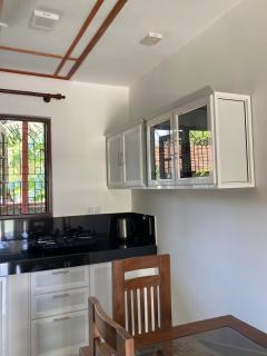 Tropical Annexe at Costa's Villa, Entire House - Kepungoda - 2