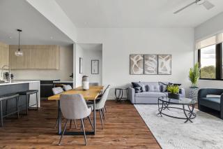 Upstay Newly Renovated Apartment near SoCo - Austin - 4