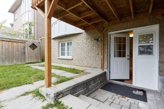 Amazing Spacious house in Center of Richmond hill - Richmond Hill - 4