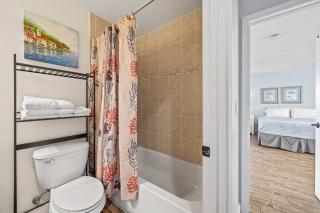 Waterfront Oasis1 blk to beach-Kayaks-Game room - Cocoa Beach - 3