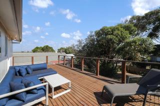 Island Treetops by Ready Set Stay - Smiths Beach - 4