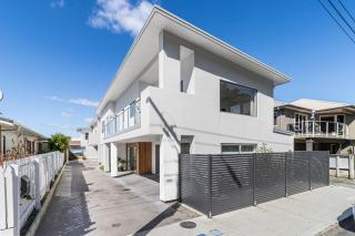 The Kawaroa Retreat - 9