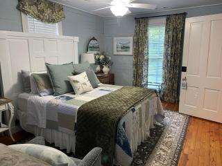 Yellow Daisy Bed and Breakfast - Dahlonega - 5
