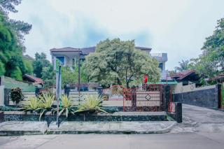 OYO Life 90091 Wisma Pakuan Syariah - Bogor - 1