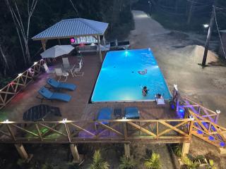 The Howler Jungle House and Cabanas - Belize City - 1