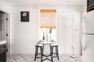 Gothic Historic District Studio - Walk to Strand, Cruises, & UTMB! - Galveston - 6