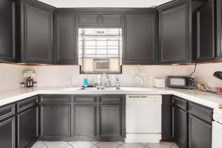 Gothic Historic District Studio - Walk to Strand, Cruises, & UTMB! - Galveston - 8