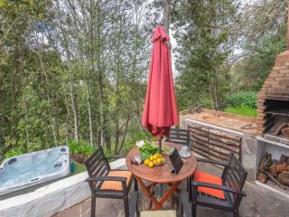 Unique cave house with Jacuzzi in Moya - Moya - 1