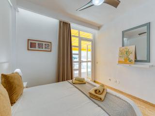 Beachfront apartment with terrace, views - Mogán - 2