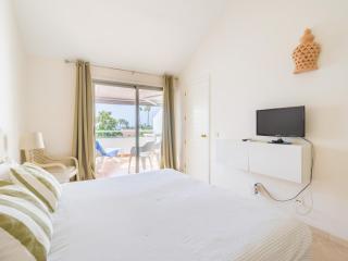 Modern family retreat with pool in Pasito Blanco - San Bartolomé - 7