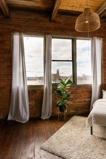 420 Friendly Canada Bridge View Loft Downtown FREE parking - Detroit - 4
