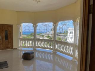 The Mansion Villa - 4