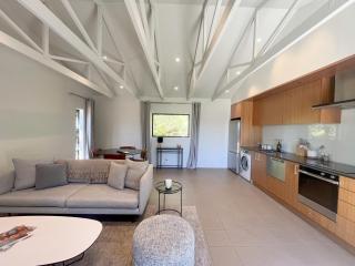 Cable Bay Guesthouse - 9