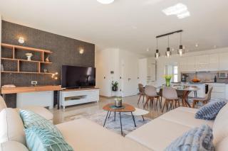 Ferienhaus In Dugopolje Mit Privatem Pool - 9