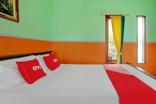 OYO Life 90321 Ken Ken Villa - 4