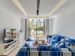 Charming family holiday home with pool access - San Bartolomé - 5